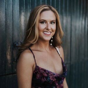 Meet your Posher, Ari